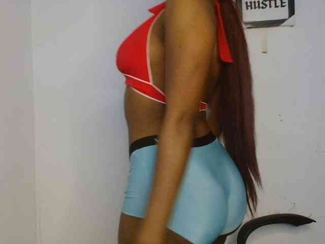 Naughty-choco webcam