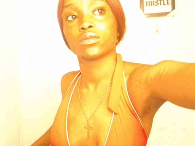 Naughty-choco webcam