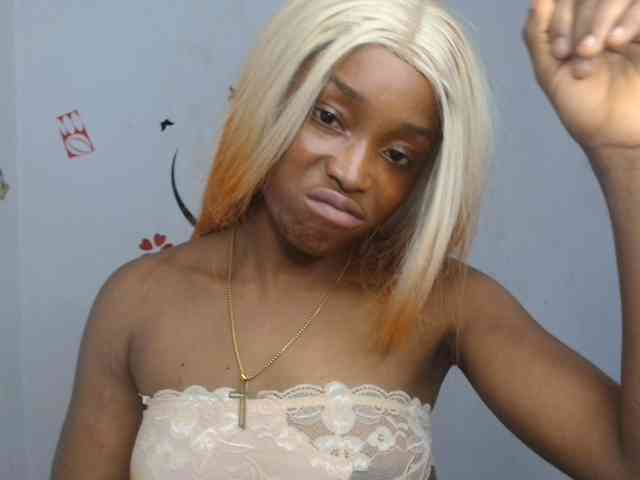 Naughty-choco webcam