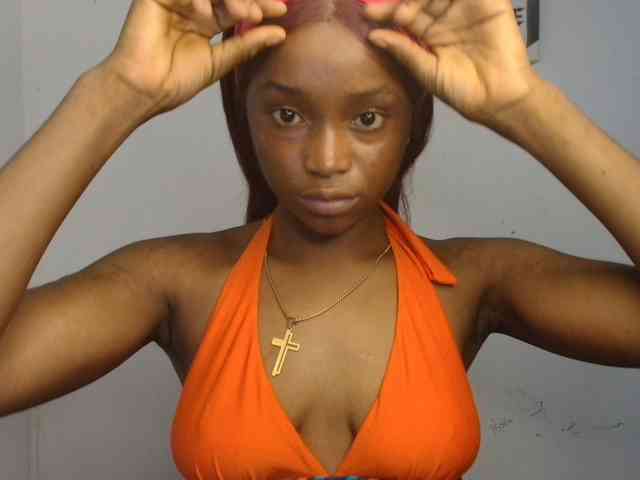 Naughty-choco webcam