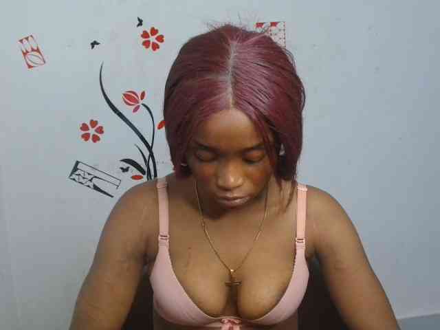 Naughty-choco webcam