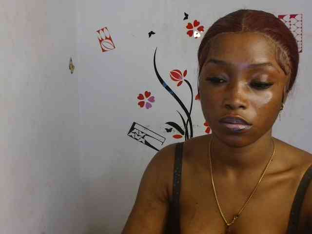 Naughty-choco webcam