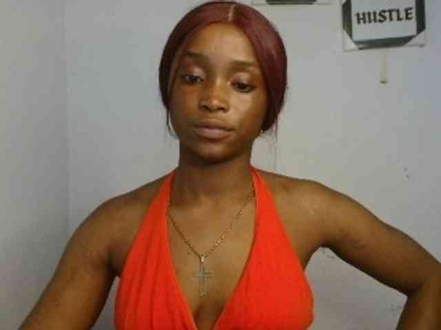 Naughty-choco webcam