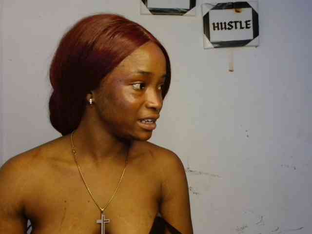 Naughty-choco webcam