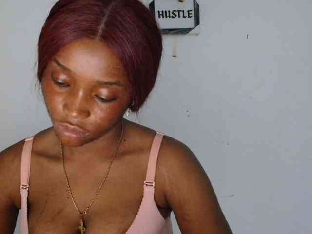 Naughty-choco webcam