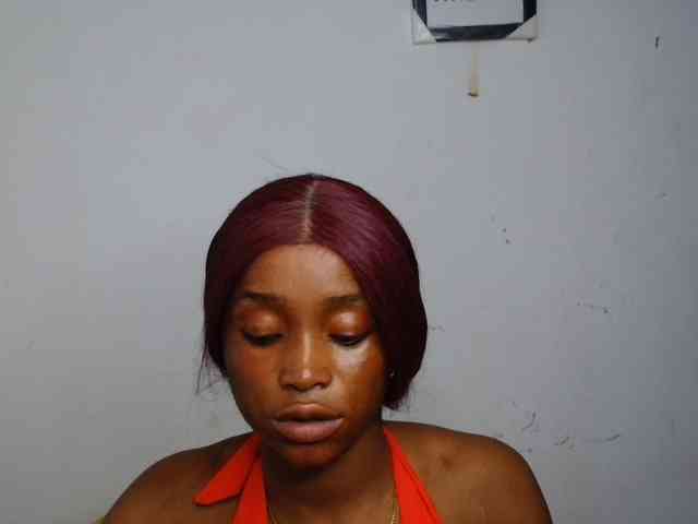 Naughty-choco webcam