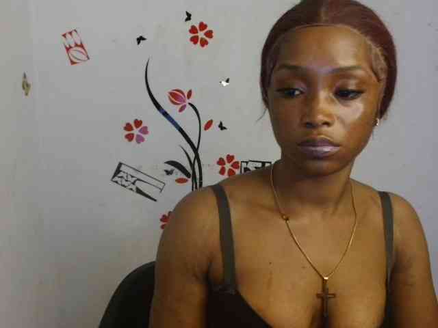 Naughty-choco webcam