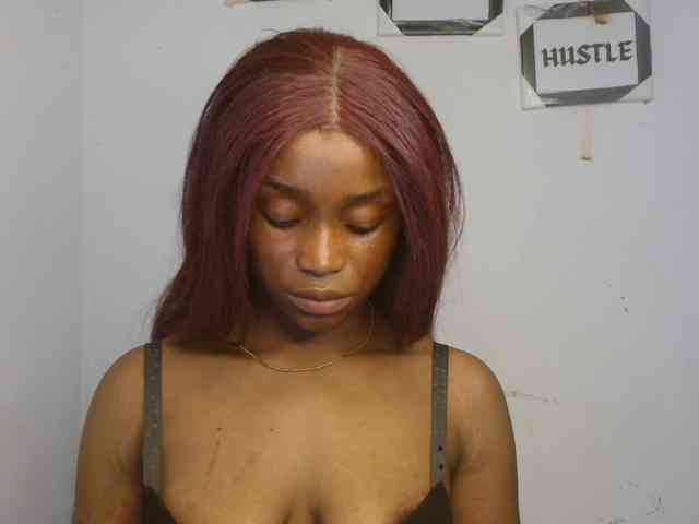 Naughty-choco webcam