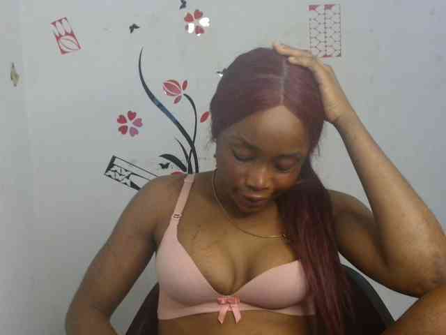 Naughty-choco webcam