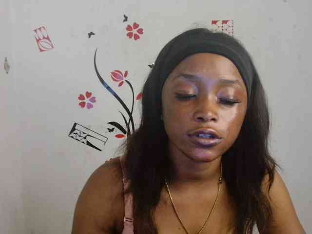 Model: Naughty-choco