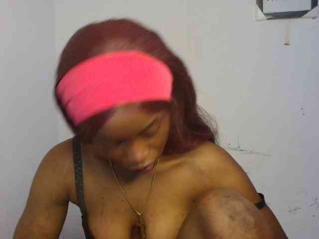 Naughty-choco webcam
