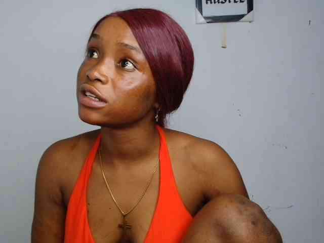 Naughty-choco webcam