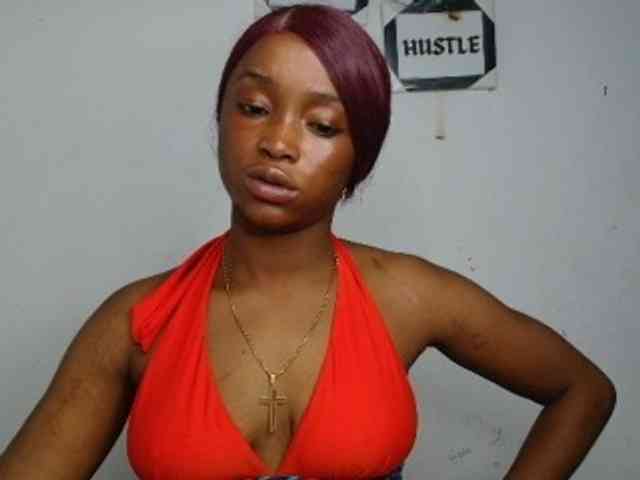 Naughty-choco webcam