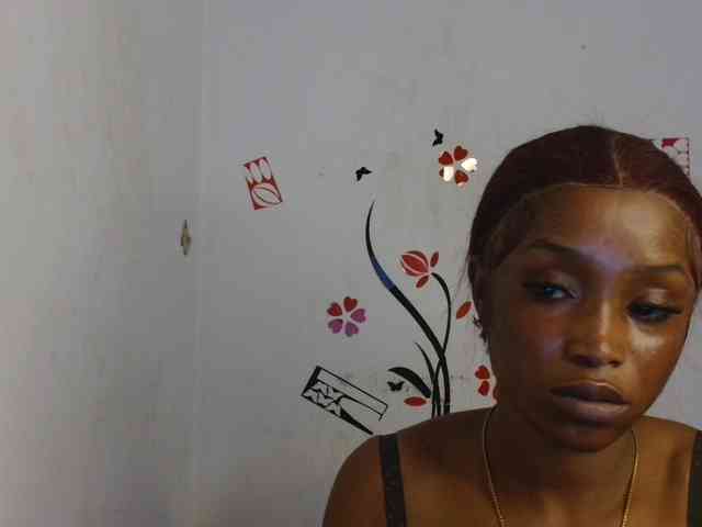 Naughty-choco webcam