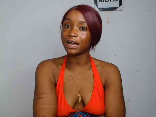 Naughty-choco webcam