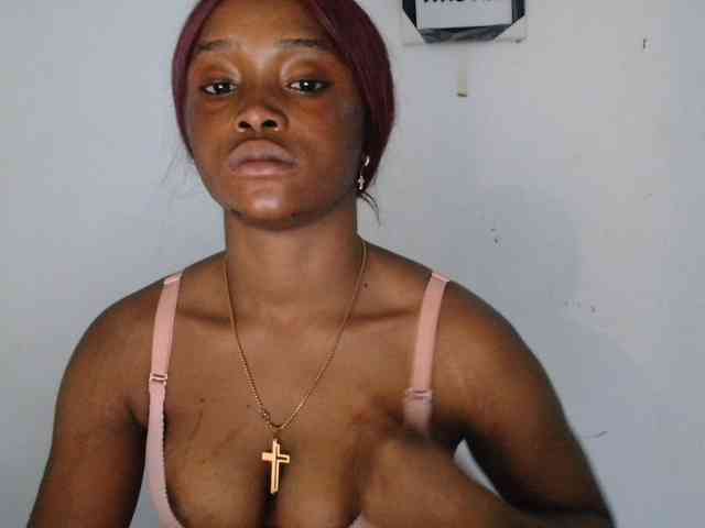 Naughty-choco webcam