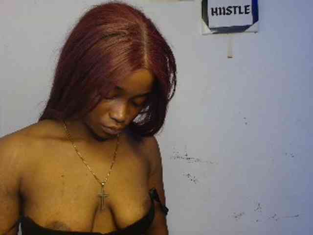 Naughty-choco webcam