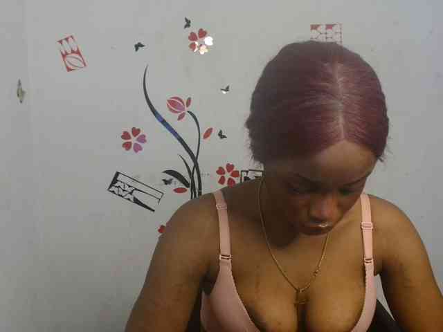 Naughty-choco webcam