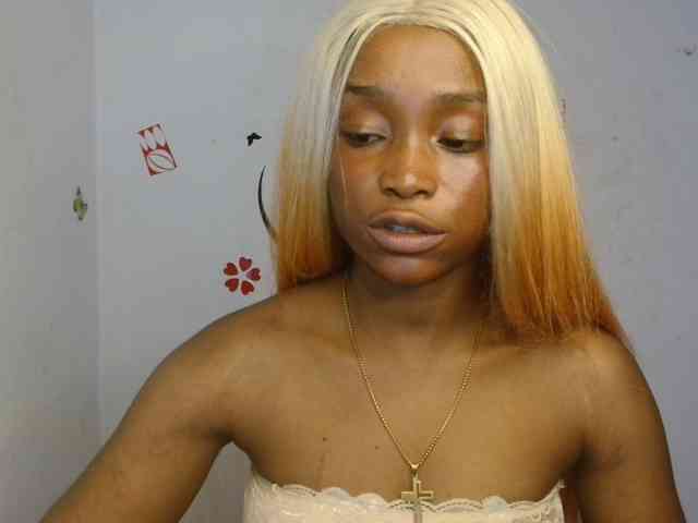 Naughty-choco webcam