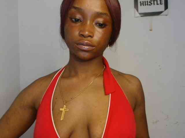 Naughty-choco webcam