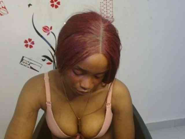Naughty-choco webcam