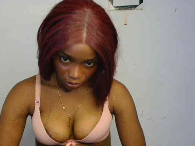 Naughty-choco webcam