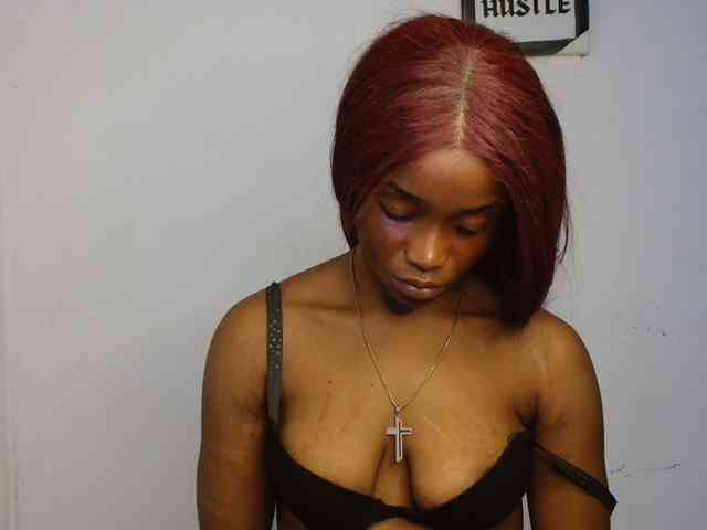 Naughty-choco webcam