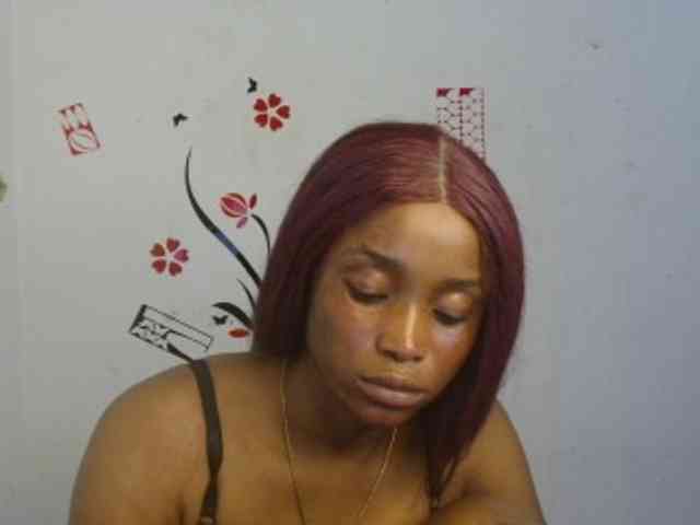 Naughty-choco webcam