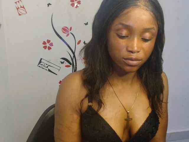 Naughty-choco webcam