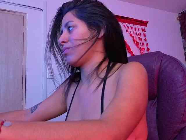 sscarleet webcam