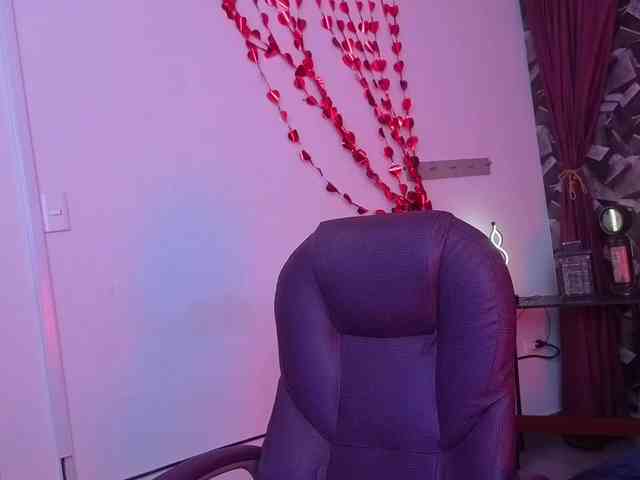sscarleet webcam