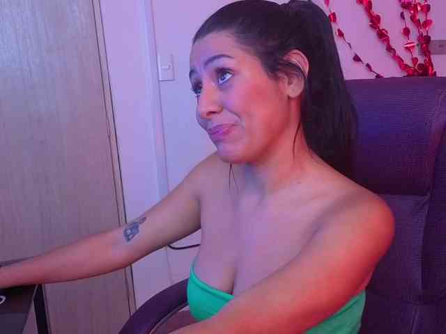 sscarleet webcam