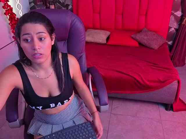 sscarleet webcam