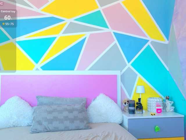 le modèle JessyMuse est en webcam porno dans un show sur le site bongacams, il possède les tags suivants: White/Caucasian,Brunette,Shaved