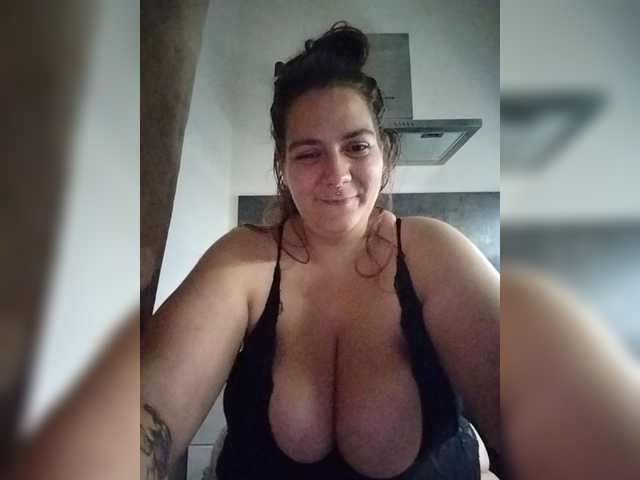 ThickPrincessKlara preview