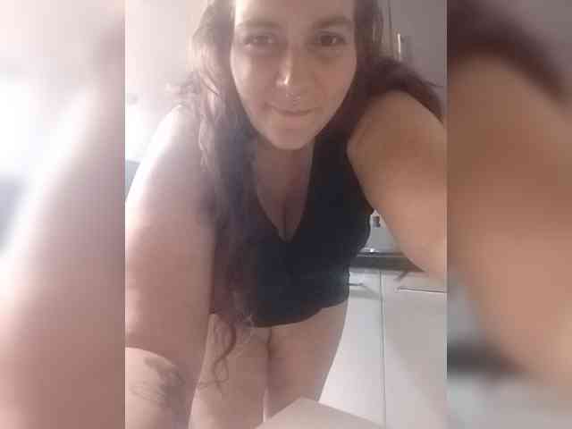 ThickPrincessKlara webcam