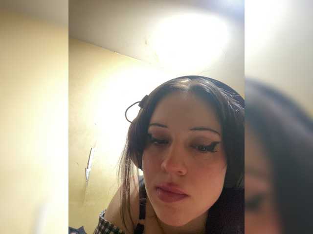 nyadere live cam on BongaCams