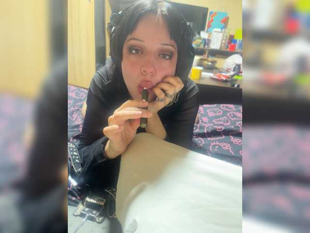 nyadere live cam on BongaCams