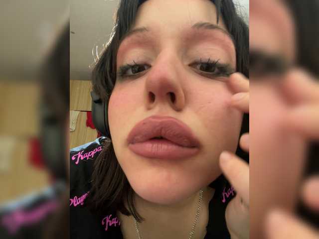 nyadere live cam on BongaCams