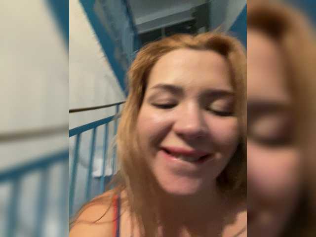 MiaDiva live cam on BongaCams