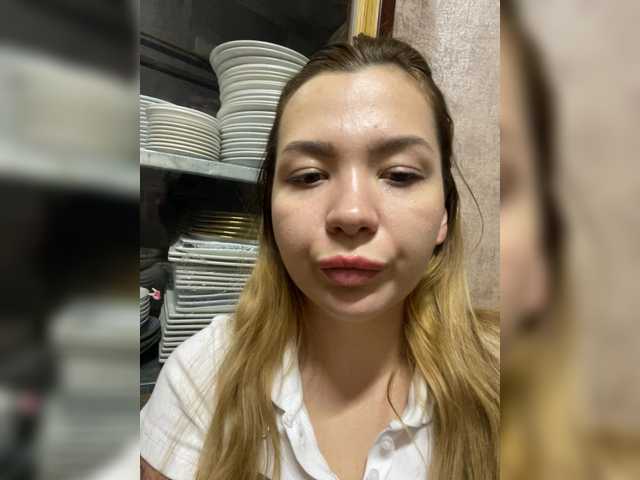MiaDiva live cam on BongaCams