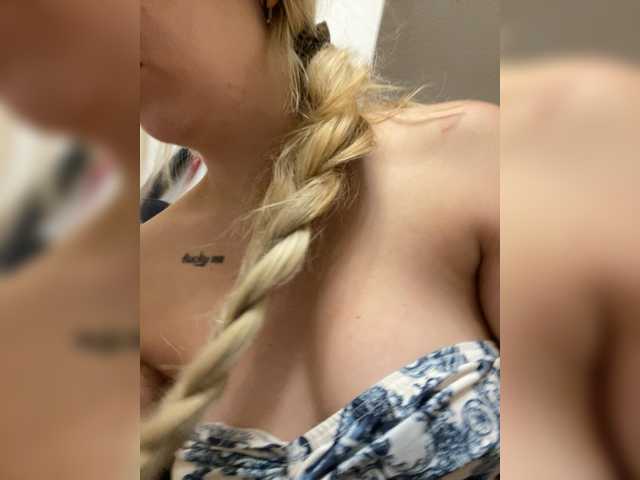 MiaDiva live cam on BongaCams