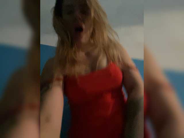 Live трансляция MiaDiva - slutnetki.online