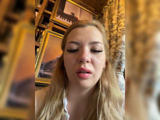 Live трансляция MiaDiva - slutnetki.online