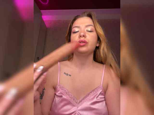 MiaDiva webcam