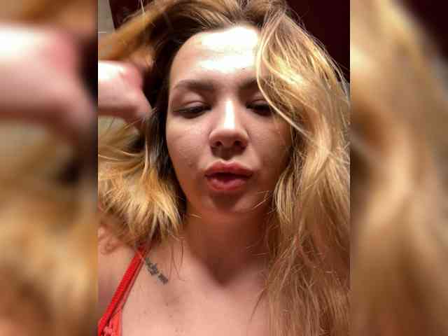 MiaDiva webcam