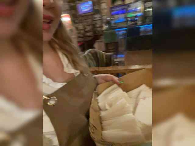 MiaDiva webcam