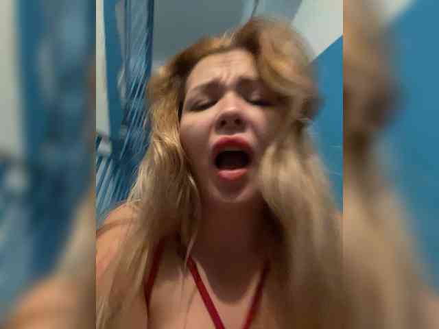 MiaDiva webcam