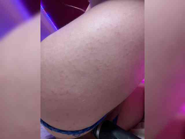 MiaDiva webcam