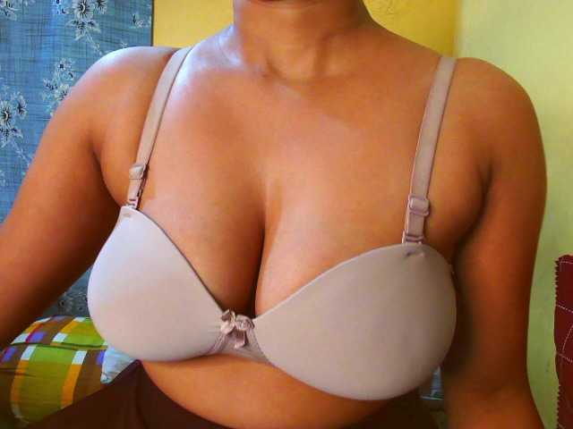 pinklattee live webcam show